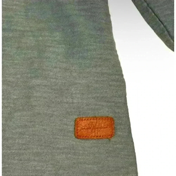 7 For All Mankind Boy’s Green Chambray Long Sleeve Button-Up Shirt - Small - Picture 2 of 4